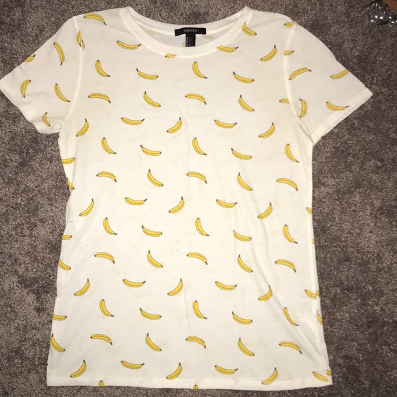 🚫DONATED🚫 🌵Banana graphic t shirt - Picture 2 of 4